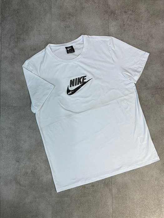 CAMISA NIKE BASIC BRANCA