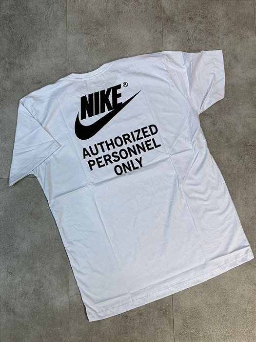 CAMISA NIKE AUTHORIZED BRANCA