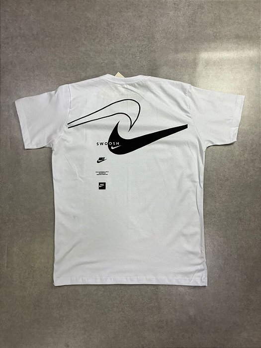 CAMISETA NIKE SWOOSH BRANCA