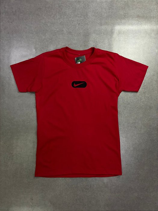CAMISETA NIKE SWOOSH VERMELHA