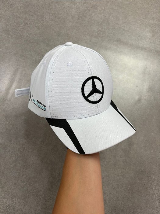 BONÉ MERCEDES AMG BRANCO
