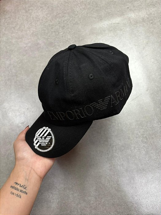 Bone Emporio Armani Logotipo Preto