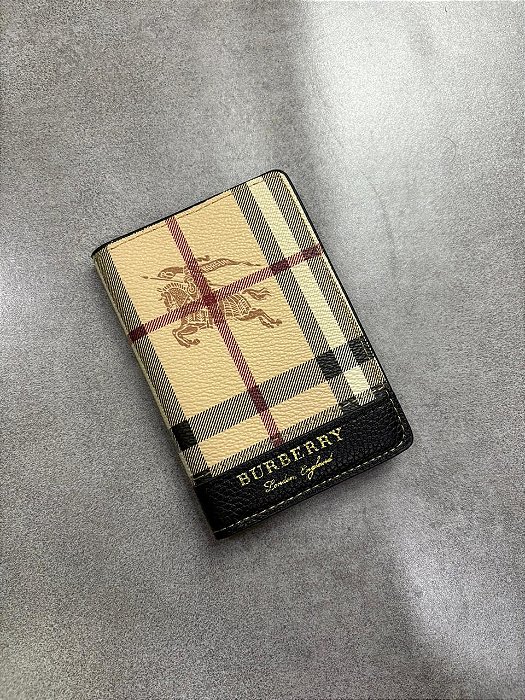 Carteira Burberry bege