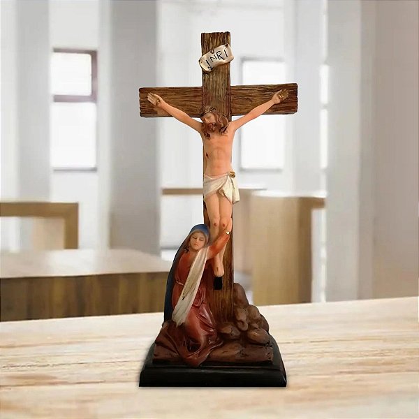 Jesus Crucificado e Maria aos Pés da Cruz 23 cm em Resina Importada