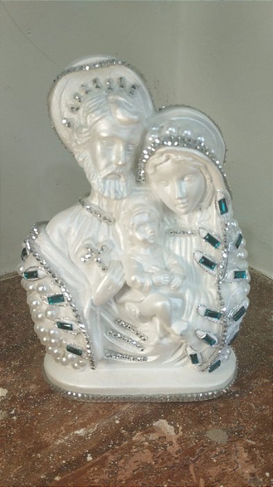 Imagem da Sagrada Família branca com pedrarias azuis - 22 cm