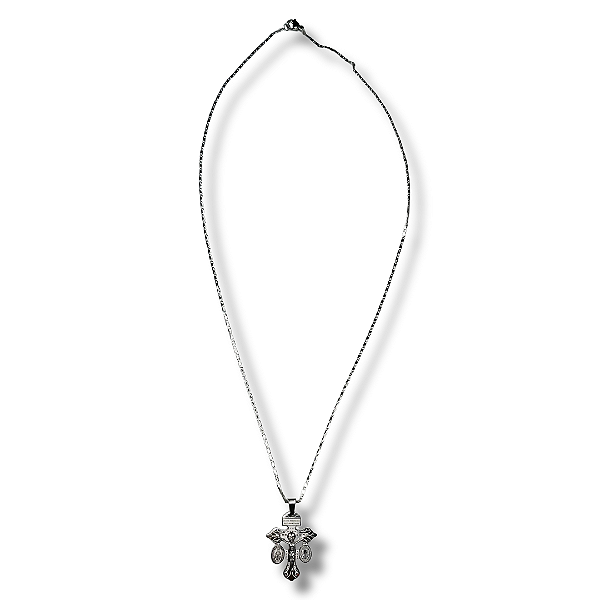 Colar Cruz Estilizada com Medalhas de Devoções em Aço Inox Prata – 32cm