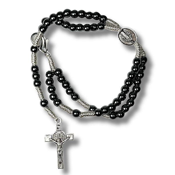 Terço de Pulso de Hematita com Medalha de Nossa S. das Graças - 22CM