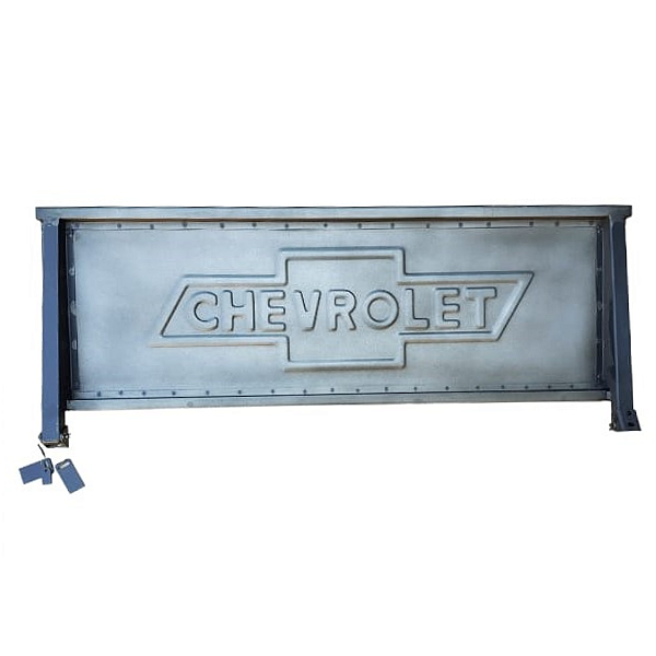 Tampa Traseira Caçamba Pick-up Chevrolet Brasil / Marta Rocha / 3100