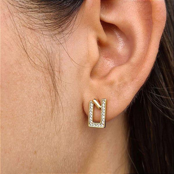 Brincos Cravejados com Zircônias Semijoia 18k - 10mm - MB430