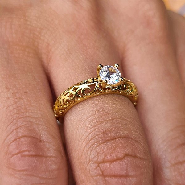 Anel Solitário Com Detalhes Semijoia 18K - MA73