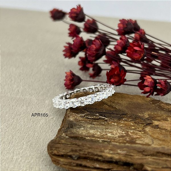 Anel Pedras Zircônias Prata 925 - APR165