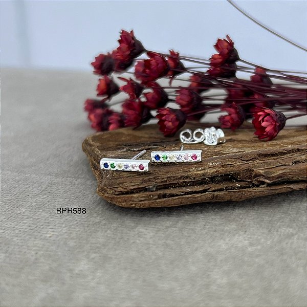 Brinco Cravejado com Zircônias Coloridas - BPR588