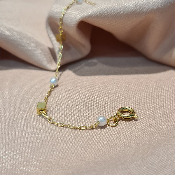 Pulseira Infantil com Perolas e Quadrados Semijoia18k - MP92