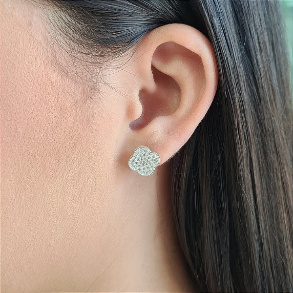 Brincos Trevo Cravejado com Zircônias Prata 925 - BPR758
