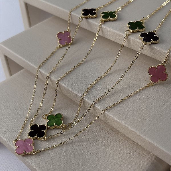 Gargantilha com Trevos Resinados Semijoias 18k - MC822