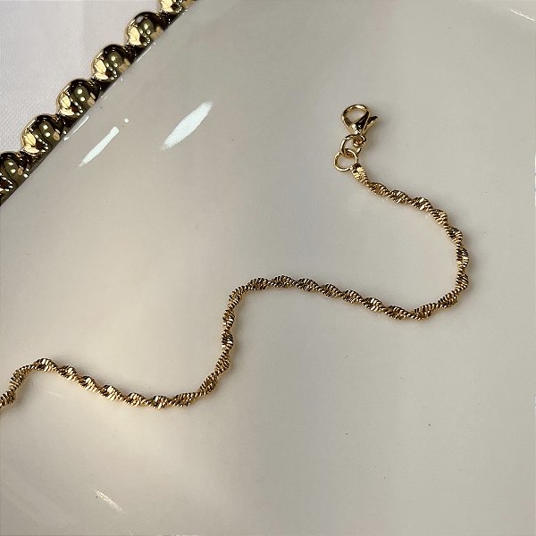 Pulseira Torcida Semijoias 18k - 16cm+4cm extensor - MP730
