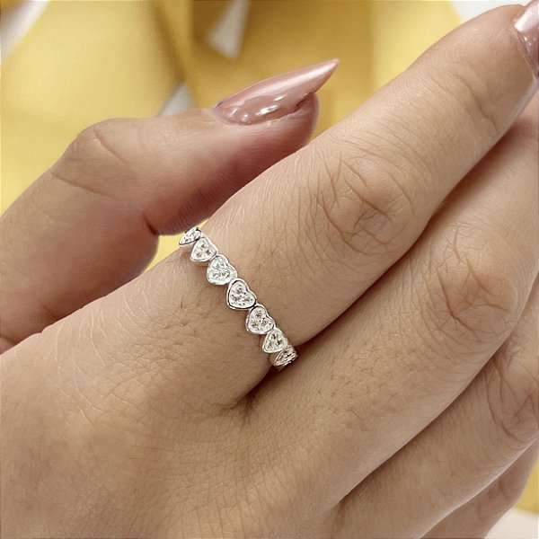 Anel Corações com Zircônias Prata 925 - APR273