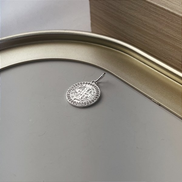 Pingente São Bento Cravejado Prata 925 - PIPR449