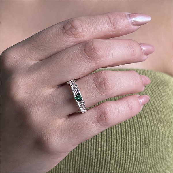 Anel Coração com Pedra Verde Prata 925 - APR300