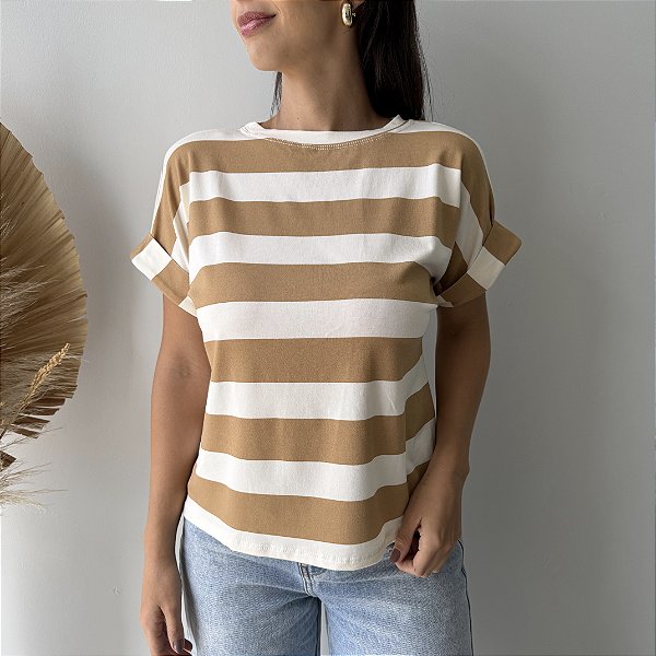 T-shirt Manga Japonesa Listrada Nude