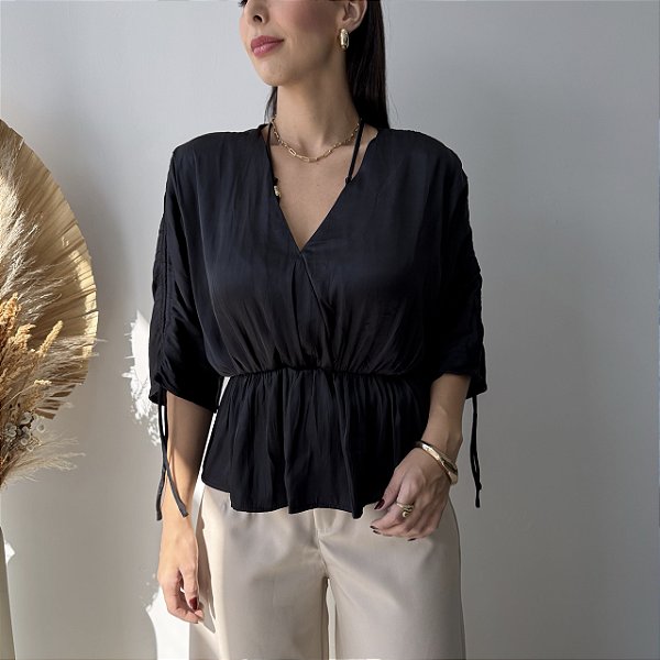 Blusa Ana Paula Cetim Preta