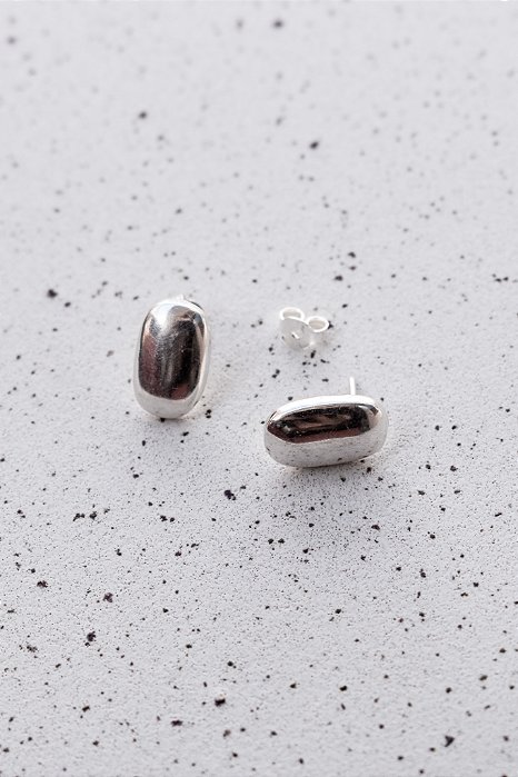 Brinco Oval Abaulado