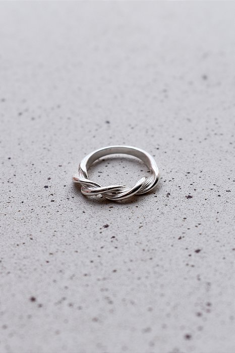 Anel Detalhe Torcido