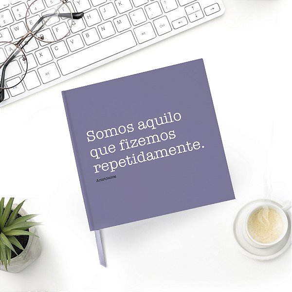 Caderno Quadrado Personalizado Frases Filósofos 20x20 - Sem Pauta