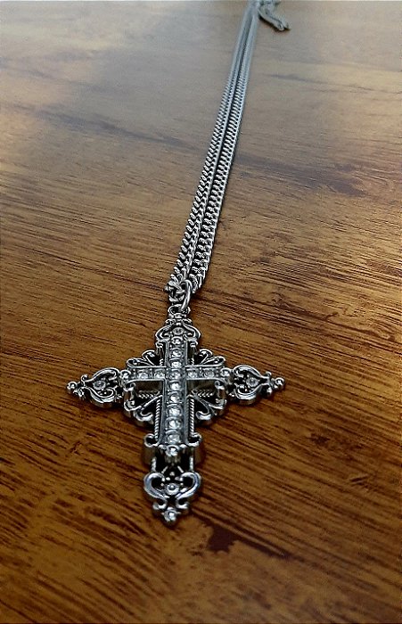 Crucifixo Brilhante