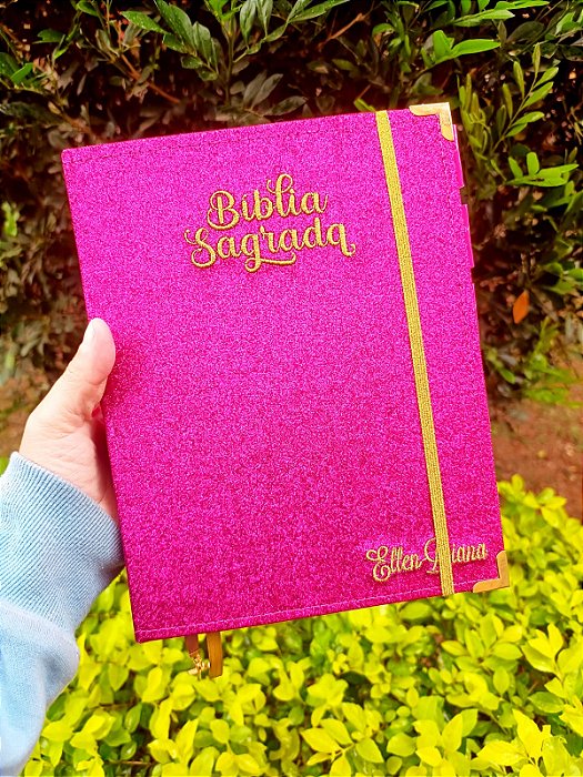 Bíblia de Luxo Exclusiva com Capa de Glitter e Detalhes Premium