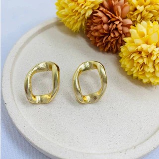 Brinco Dourado Geométrico