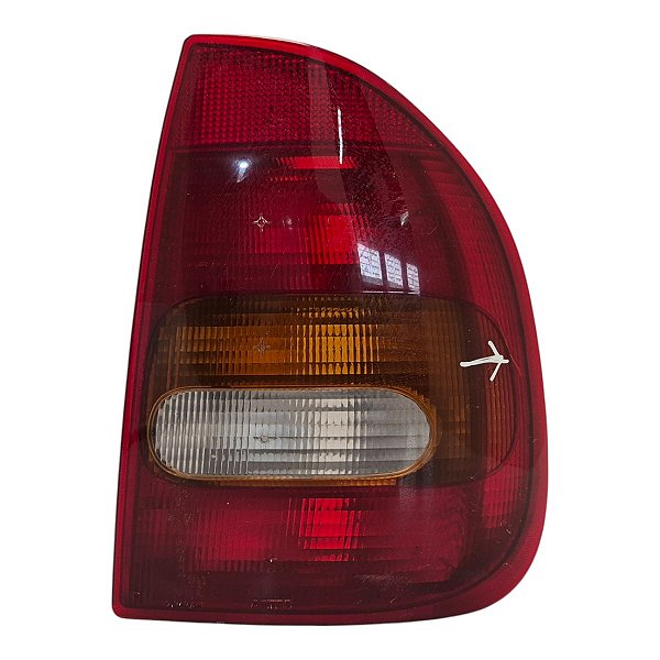 Lanterna Traseira Corsa Sedan 1996 A 1999 (Lente Trincada) Direita Cristal Arteb Original