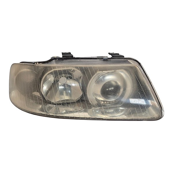 Farol Dianteiro Audi A3 1996 A 2006 (Lente Craquelada) Direito Mascara Negra Foco Duplo Paralelo