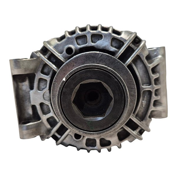 Alternador Clio Megane Scenic Sandero Kangoo 1.6 1.8 1998 A 2010 100A 14V 0124415041 8200660040A Bosch Original
