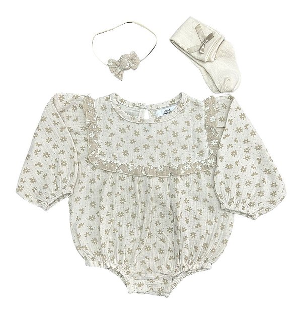 Body Wonderluxe Bege Flores + Meia e Laço – Kit Luxo Bebê Menina