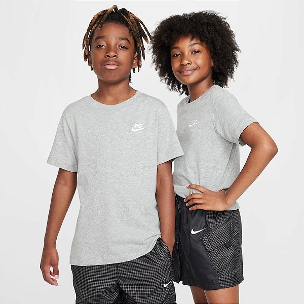 Camiseta Infantil Nike Cinza – Manga Curta em Algodão Original
