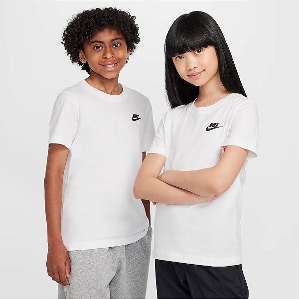 Camiseta Infantil Nike Branca – Manga Curta em Algodão Original