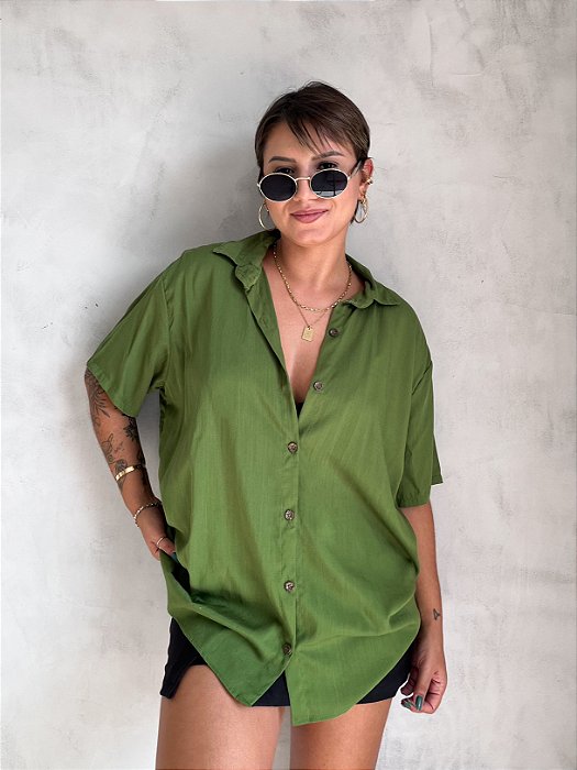 CAMISA OVERSIZED JACQUE VERDE OLIVA
