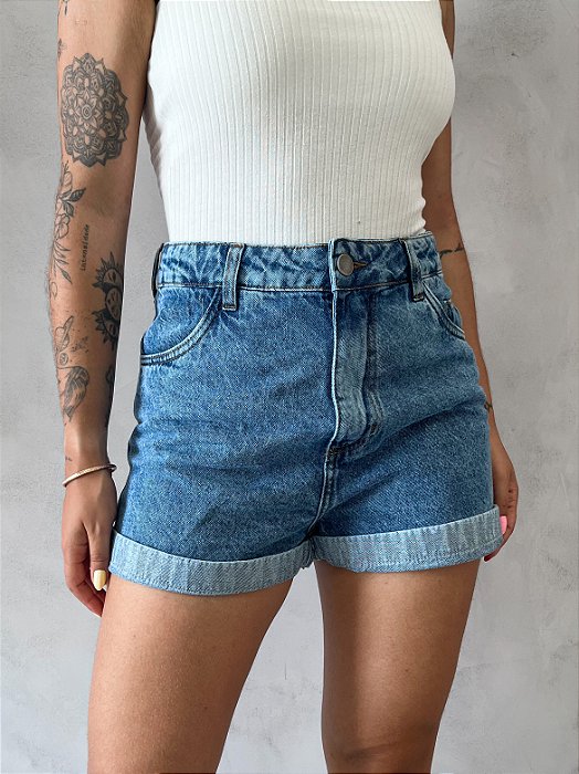 SHORTS MOM JEANS ESCURO