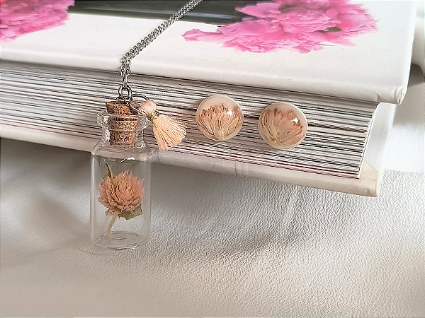 Colar garrafinha e Brinco com flor perpétua rosê - conjunto