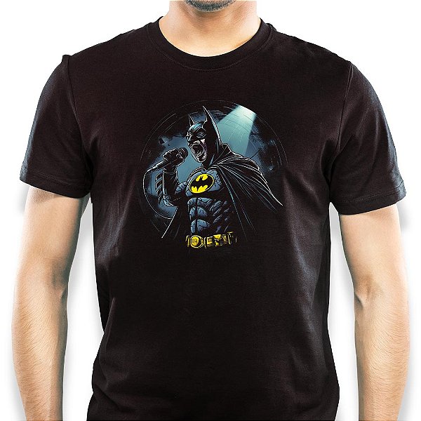 Camiseta Batman Rock Star tamanho adulto com mangas curtas na cor preta premium