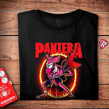 Oferta Relâmpago - Camiseta premium Pantera cor de rosa Preta P Masculina