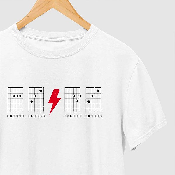 Camiseta AC/DC Tablatura tamanho adulto na cor branca com mangas curtas premium