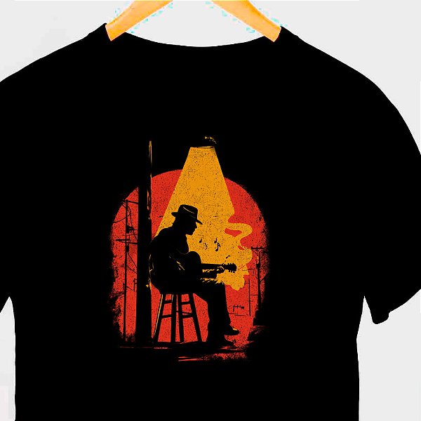 Camiseta Play the blues tamanho adulto com mangas curtas na cor Preta Premium