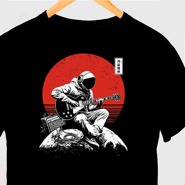 Camiseta Guitar Space tamanho adulto com mangas curtas na cor Preta Premium
