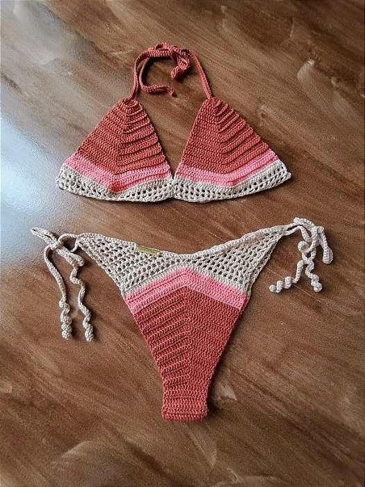 Biquíni marrom, salmão e bege