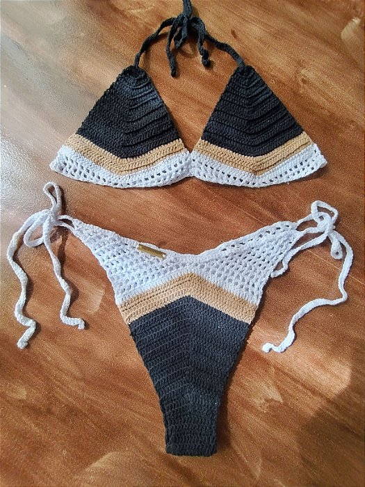 Biquíni Azul vermelho e rosa