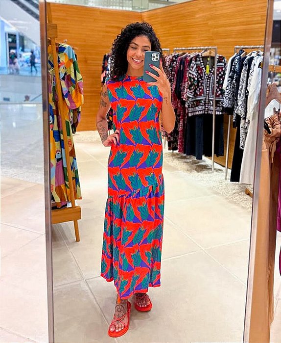 Vestido Midi Pose Surreal Farm