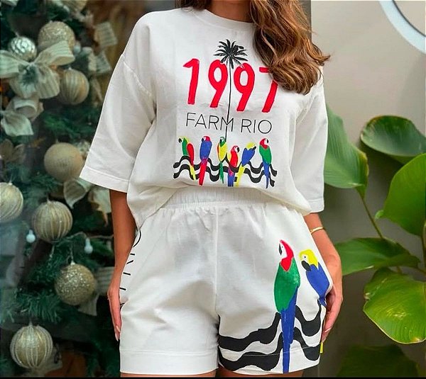 Conjunto 1997 (Blusa + Short)