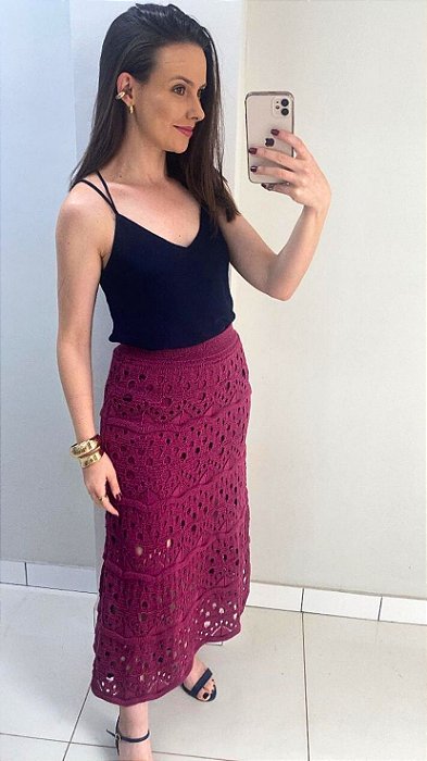 Saia midi fúcsia de tricot em linha